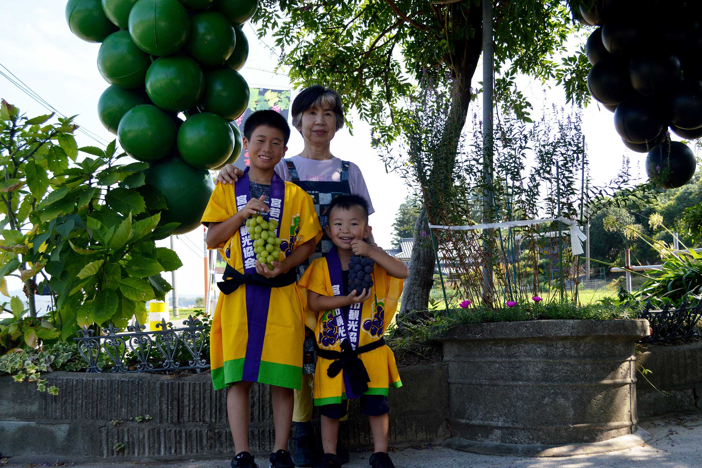 みよばあちゃんとその孫たち